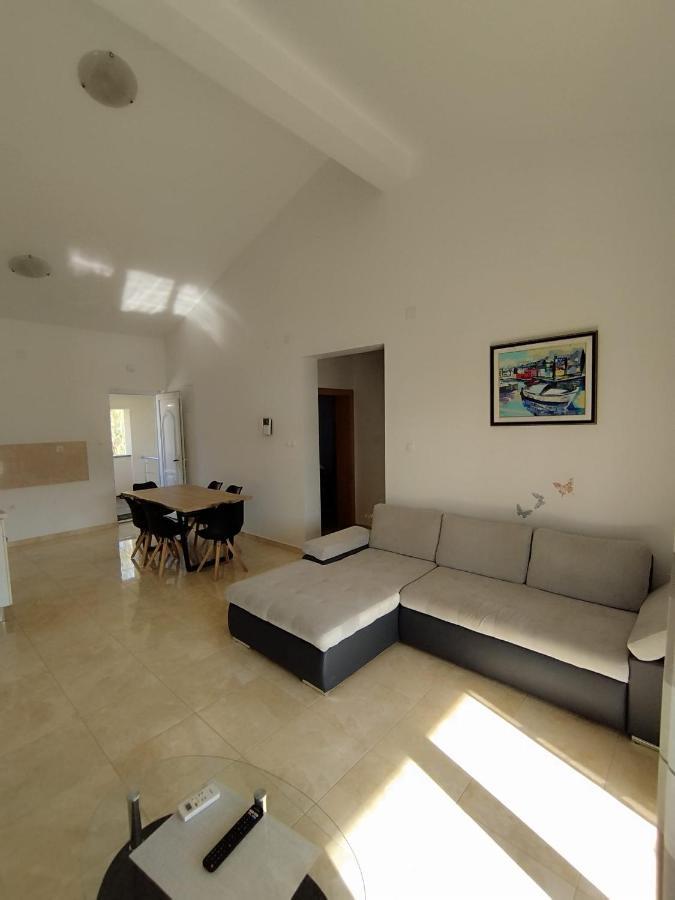 Apartmani Bakran Лопар Екстер'єр фото